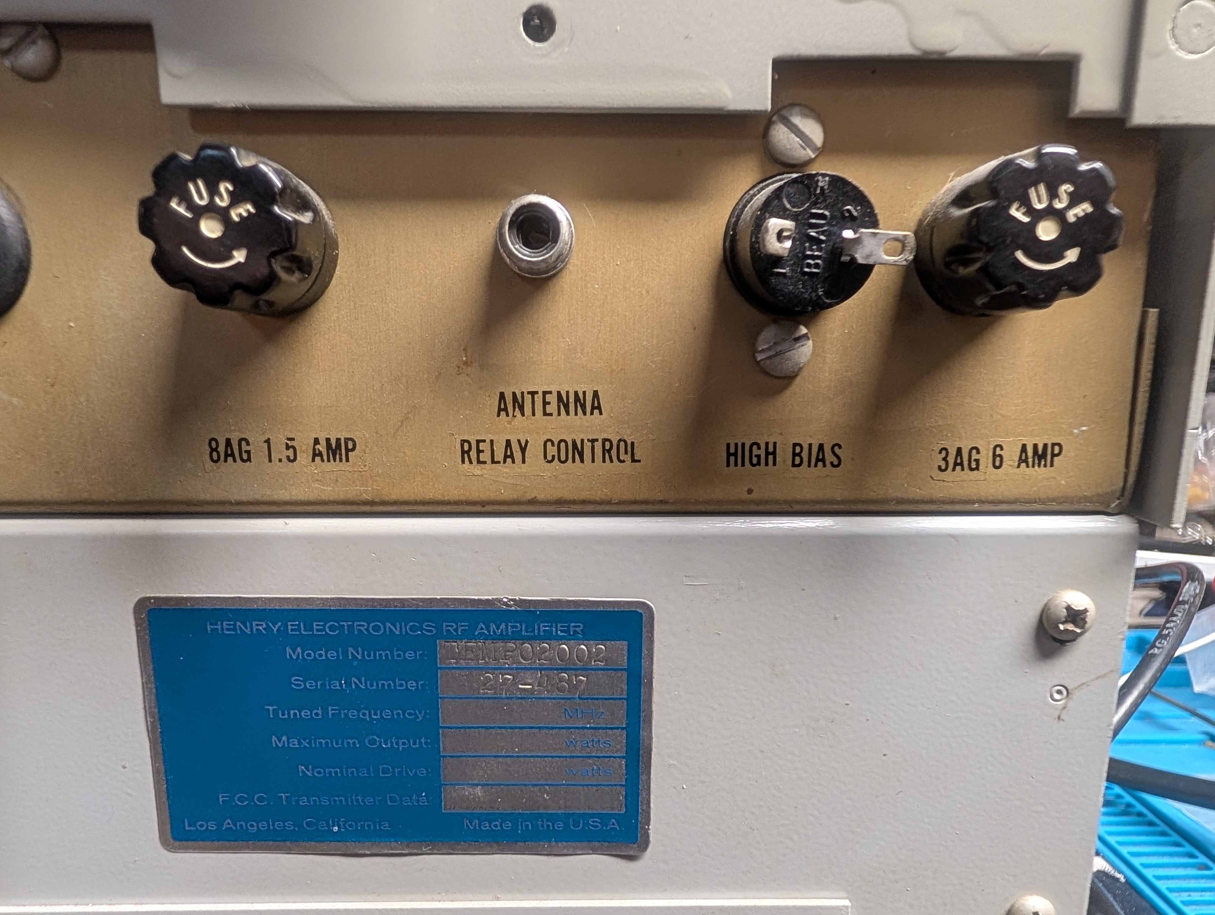 Henry_Tempo_2002_Rear_Connections