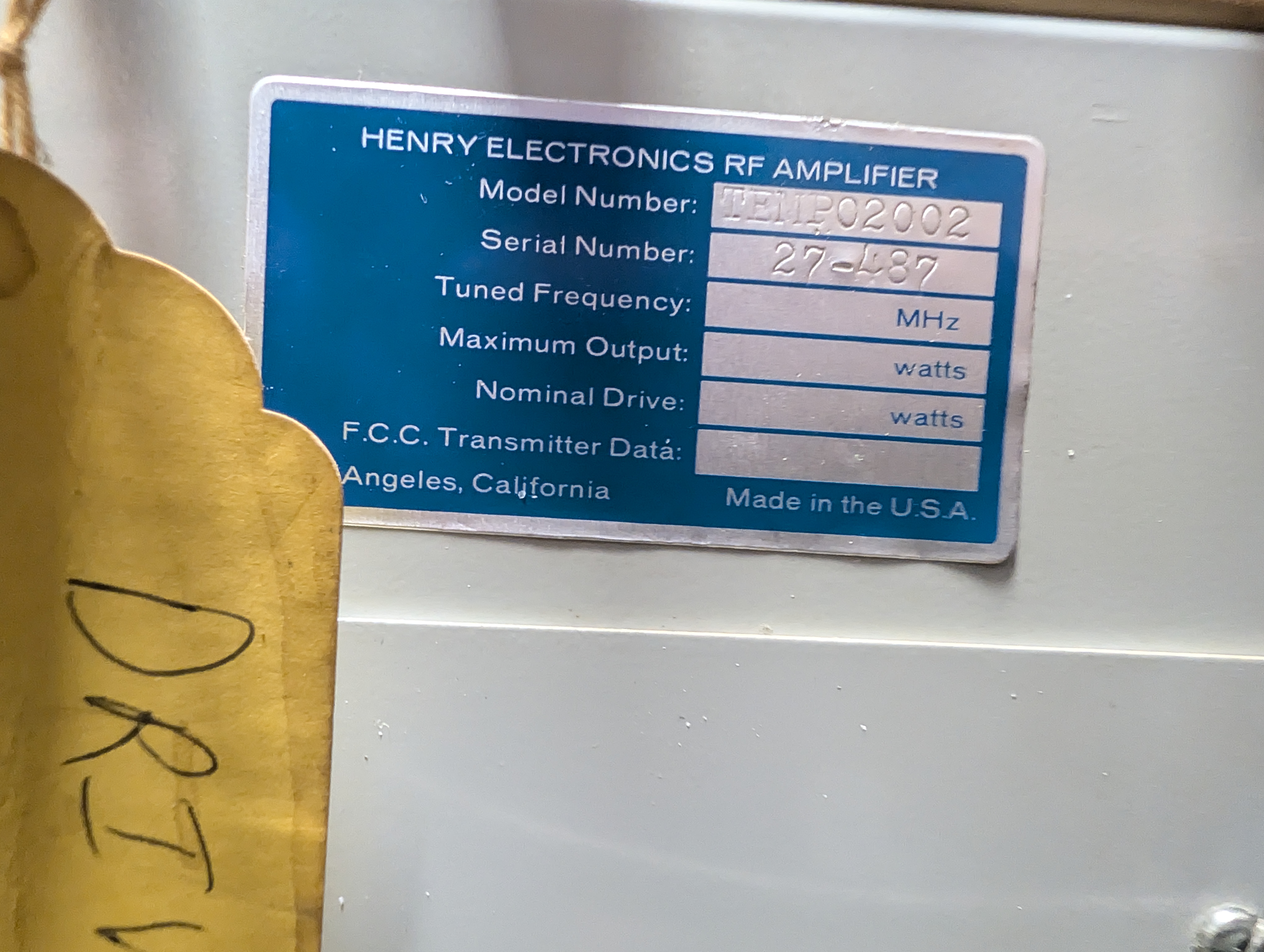 Henry Tempo 2002 Label